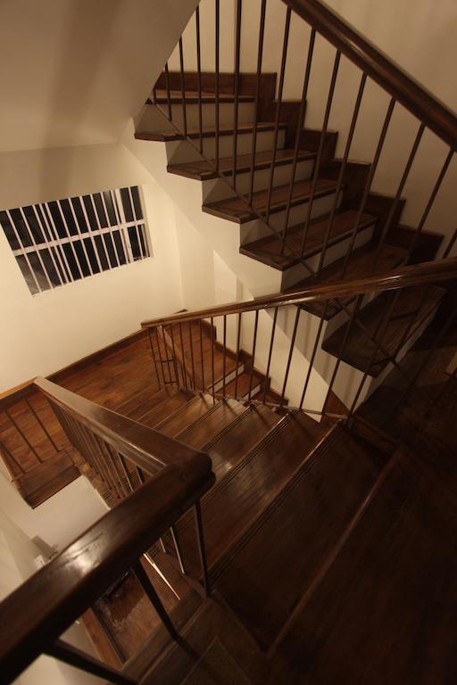 Bed and Breakfast The Pear Tree à Shillong Extérieur photo